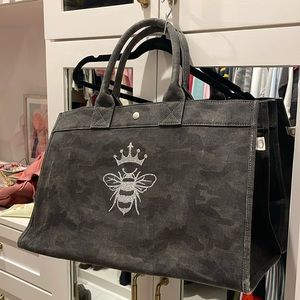 Koala Kanvas Queen Bee Tote